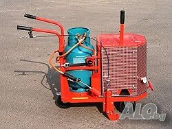 Машина за запълване на фуги марка HYDROG модел ZSK-40