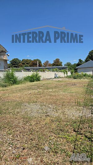 Продава парцел