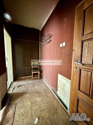 №4140 Едностаен тухлен апартамент-старо строителство за продажба в кв. Училищни, Хасково!