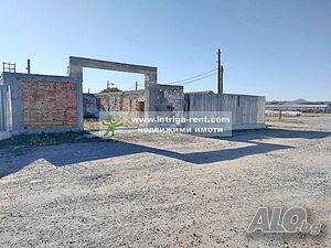 №3720 Инвестиционен парцел в регулация-932м2 и постройка-180м2 | квартал Болярово, Хасково.