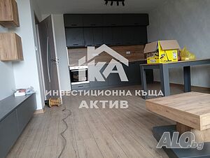 Двустаен обзаведен апартамент в Прослав