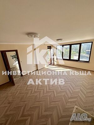 Четиристаен апартамент в кв. Кършияка