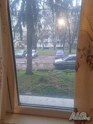 тристаен апартамент