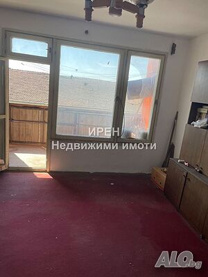 Тристаен апартамент в гр. Елхово