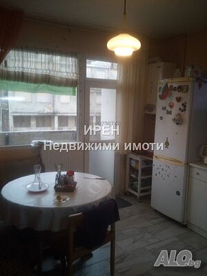 Двустаен апартамент, етаж 2 в новата част на ж.к Златен Рог
