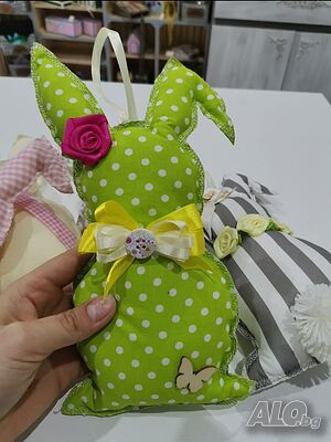 Меки зайчета за врата. Налични!