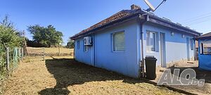 Продава се малка къща на 5км от гр. Трявна