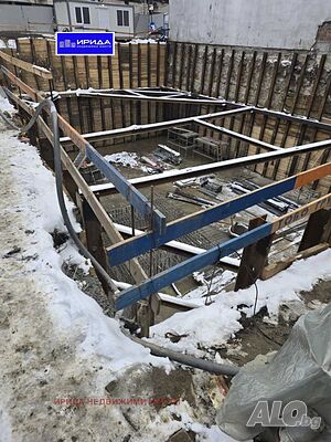 Двустаен апартамент в Стрелбище с двор 20кв.м.