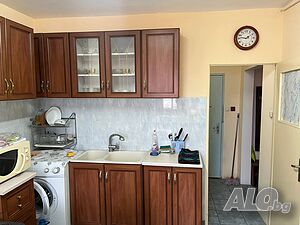 Тристаен апартамент Опълченски
