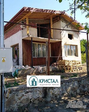 Къща в Отец Паисиево