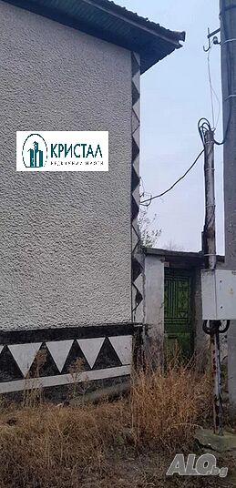 Тухлена къща в Дълбок извор