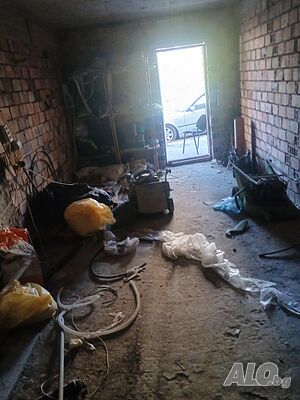 Разчистване и извозване в София-мазета, тавани, гаражи, дворове
