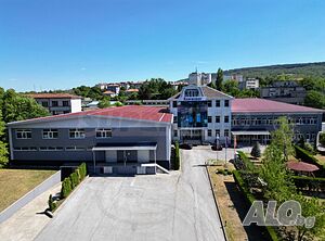 Индустриална сграда под наем