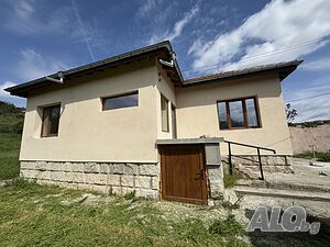 ОТ СОБСТВЕНИК - Къща в Средна Кула след основен ремонт