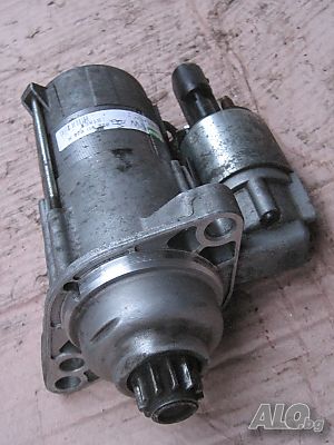 Стартер 022911023H Valeo Фолцваген Голф 5 VW Caddy Passat 1,9tdi 2007г