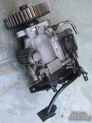 ГНП Горивна Помпа 0460404985 Bosch Пасат 4 VW Passat 4 Audi A4 Golf 4 1,9 tdi