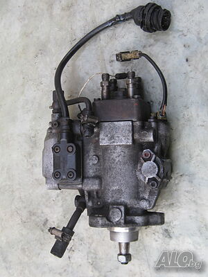 ГНП Горивна помпа 0460404988 Bosch Крайслер Вояджър 2,5 тд 95/01г Chrisler Voyager 2,5 td