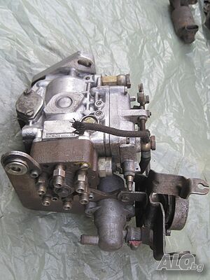 ГНП Горивна помпа 0460406003 Bosch 072130107B ЛТ Волво 2,4 6 Цилиндъра VW LT Volvo 740 2,4 D