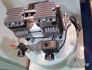 Безмаслен компресор 600W за стоматологичен стол
