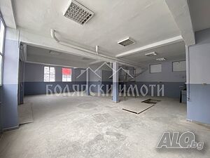 Автосервиз в Промишлена зона