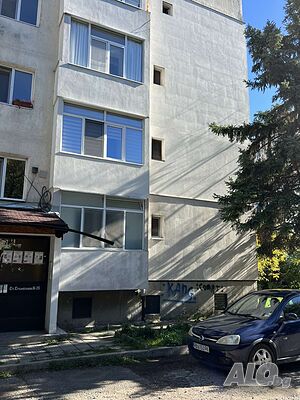 3-стаен Панелен Апартамент К. Париж