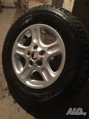Гума с джанта за Land Rover Freelander 5x114,3 15 цола