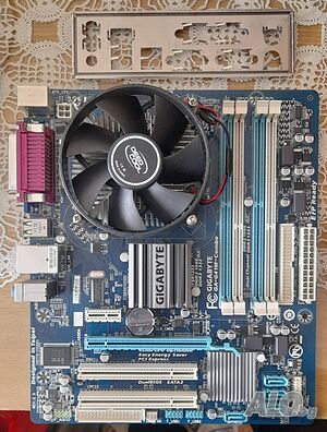 Дъно Gigabyte GA-G41M Combo v2 + процесор Intel Dual Core 2.00GHz E1400 + охлаждане + задната планка