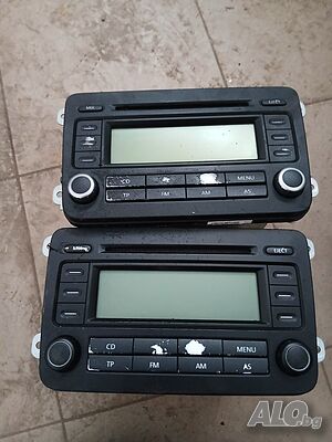 Оригинално радио CD плеър RCD 300 за VW