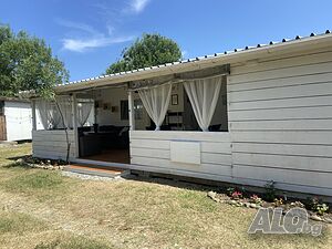 Фамилно бунгало Verano, къмпинг Оазис, Лозенец