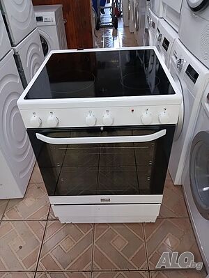 Свободно стояща печка с керамичен плотVoss Electrolux 2години гаранция