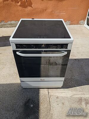 Като нова печка с индукционни котлони Voss Electrolux 60 см широка 2 години гаранция!