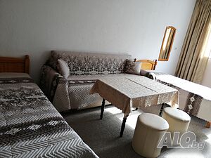 Търсим съквартирантка