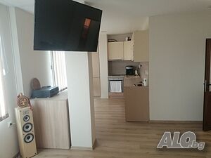 Тристаен апартамент, Под наем, кв. Запад 1