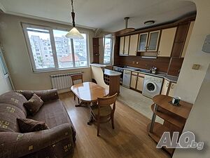 Многостаен апартамент, 120кв.м, кв. Вароша