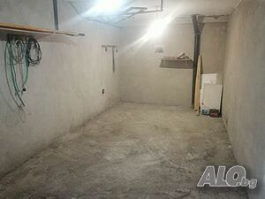 Гараж, 18кв.м, кв. Боровец