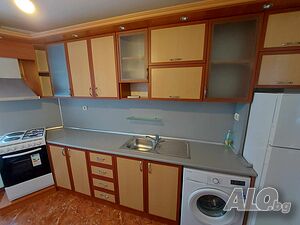 Двустаен обзаведен апартамент, 78кв.м, Под наем