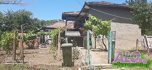 Къща с. Войново Двуетажна къща 56 кв.м РЗП 1778 кв.м двор | Къщи, Вили | Войново