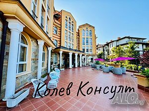 Продавам тристаен апартамент на първа линия -град Созопол, област Бургас