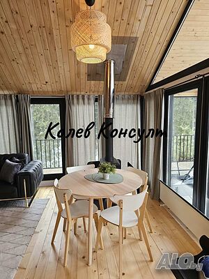 Предлагам за продажба самостоятелна къща в к.к Пампорово