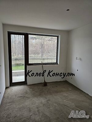 Предлагам за продажба апартамент в град Смолян, местност Падалото