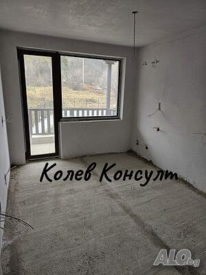 Предлагам за продажба апартамент в град Смолян, местност Падалото