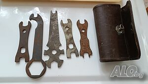 Стари оригинални ключове за велосипеди