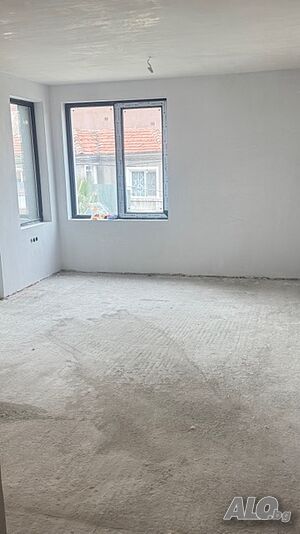 Продава двустаен апартамент