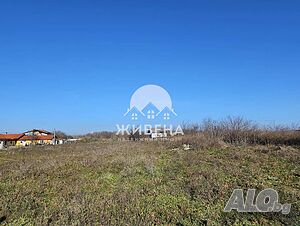 Продава парцел в регулация в село Божурец