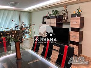 Продава тристаен апартамент, Базар Левски, до Майчин дом