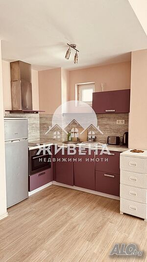 Отдава двустаен апартамент в к.к Св. Св. Константин и Елена
