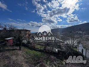 Продавам вила във в. з. Изгрев, до гр. Балчик, за ремонт