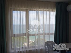 Тристаен апартамент с морска панорама, в луксозен комплекс на първа линия море, м-ст Кабакум, гр. Ва..