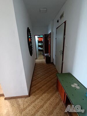 2 - стаен апартамент в кв. Сухата река