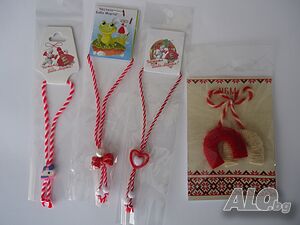 Ръчно изработени мартеници